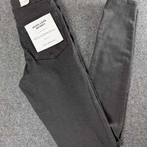 Good American Skinny Jeans in Black